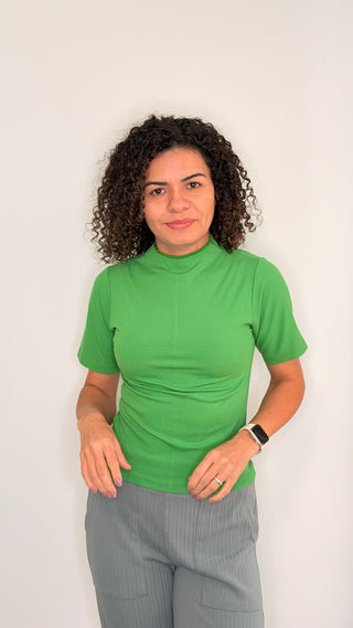 The Simply Ruffled Sleeve