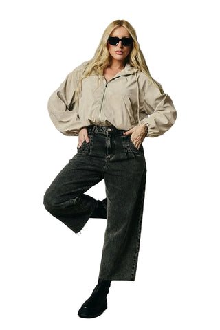 Wide-Leg Jeans (Pantacourt)